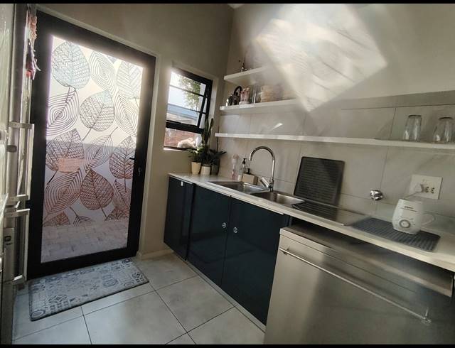 3 BEDROOM FREESTANDING FOR SALE IN VORNA VALLEY
